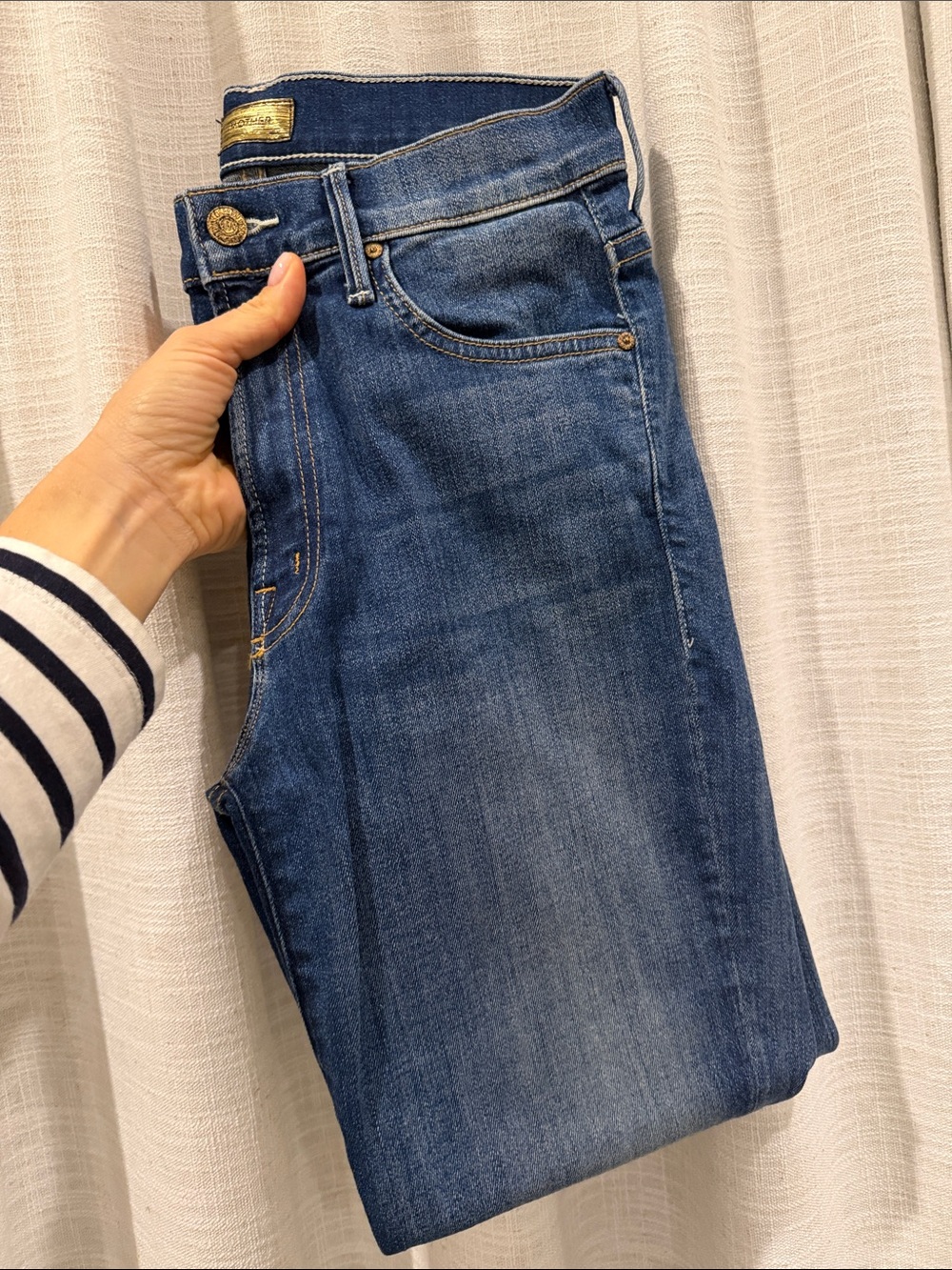 MOTHER Insider Crop Step Fray Jeans in Not Rough Enough Wash